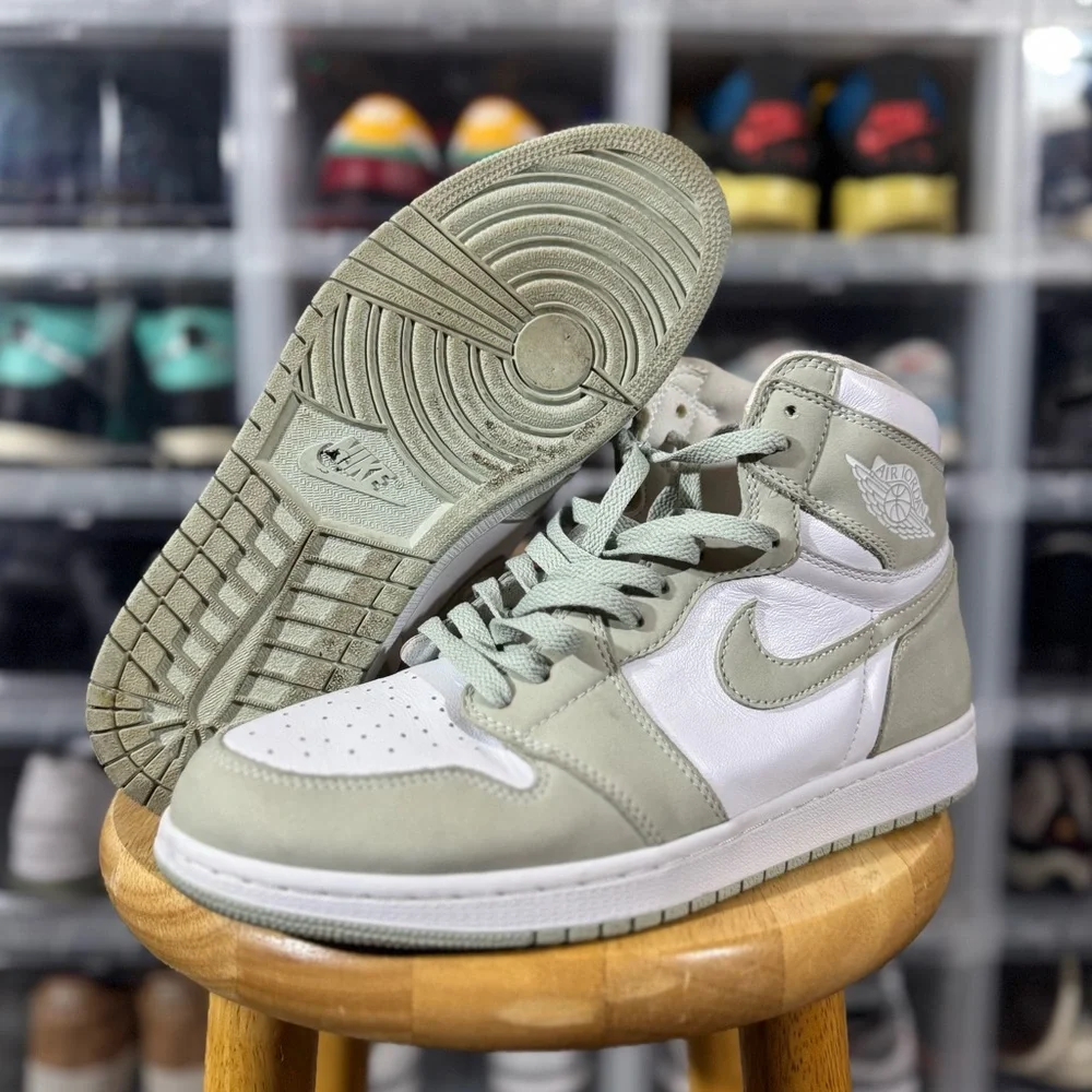 Air Jordan 1 High “SeaFoam”